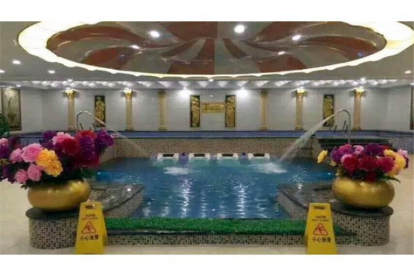 广州夜间娱乐指南：玩法大揭秘