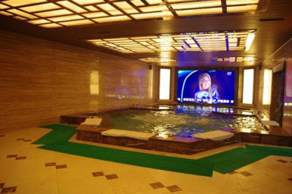 广州小鲜肉系列98正妹惊艳亮相 广州小鲜肉系列98正妹惊艳亮相